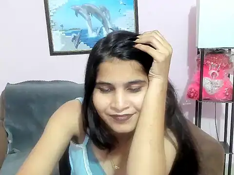 LustyManara live cam on StripChat