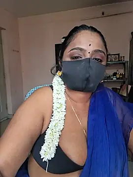 Lovely-Jeni live cam on StripChat
