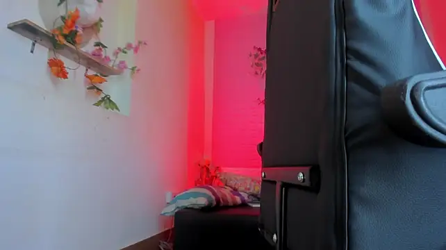 Katy_bratz_ live cam on StripChat