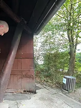 Frankgermanman live sex cam