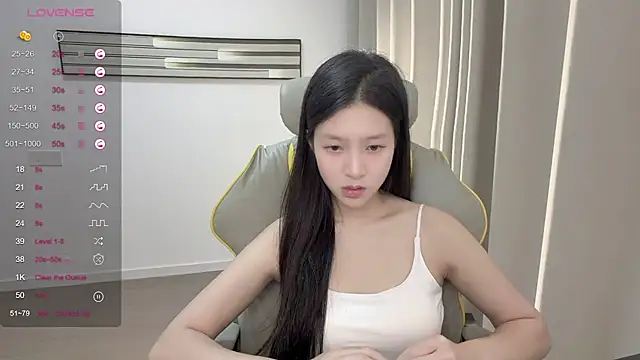 yy-1314 live cam on StripChat