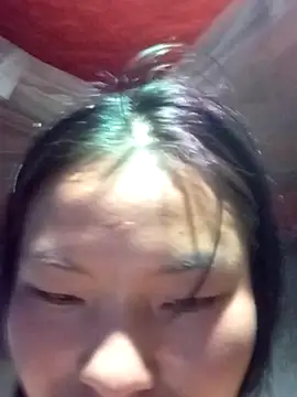 trang-vy live cam on StripChat