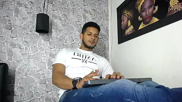 Chris_Dick23 live cam on StripChat