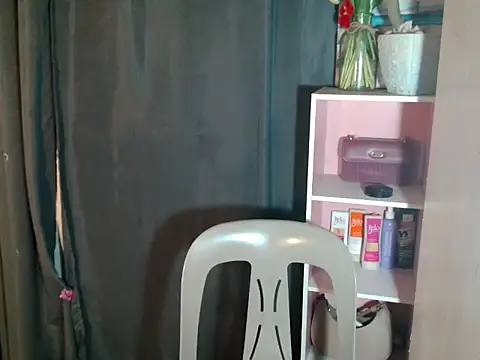 urhotkimmy live cam on StripChat