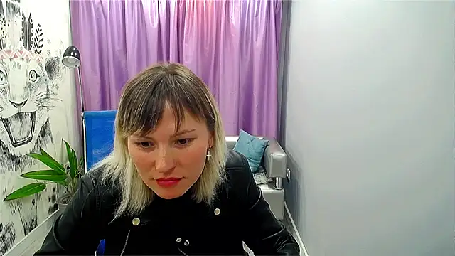 dareyann live cam on StripChat
