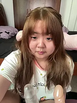 maomaoo--- live cam on StripChat