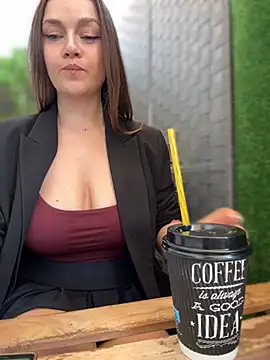 CrazyTori live sex cam