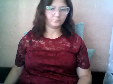 Oliviiaa_Valter live cam on StripChat