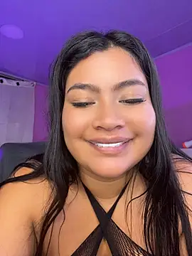LunaaRosse live sex cam