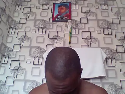Chumba_001 live cam on StripChat