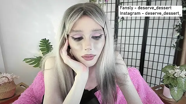 TrES-2b live cam on StripChat