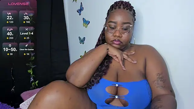 Darnellqueen live cam on StripChat