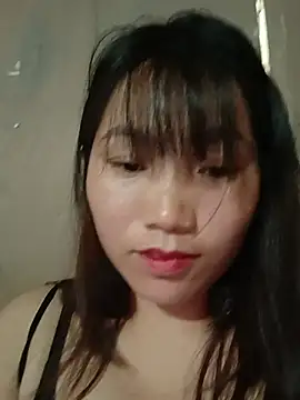 lylaanhmin live cam on StripChat