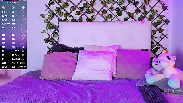 HannahRivers live cam on StripChat