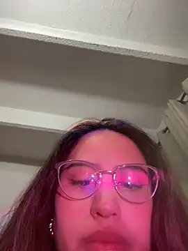 Lexie_e live cam on StripChat