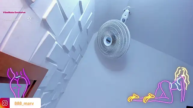 BILIE_ROUSE1 live cam on StripChat