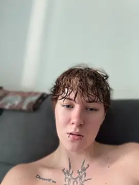 IceMur live cam on StripChat