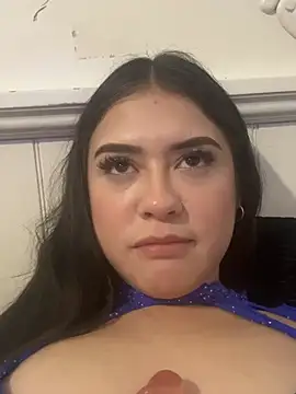 Yocelinbabyyy live cam on StripChat