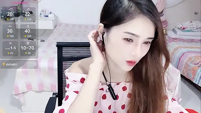 miaomiao-99 live cam on StripChat