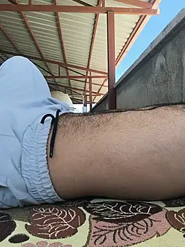 Kurdish_man21 live cam on StripChat