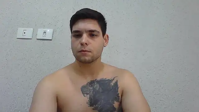 Zure-xxx live cam on StripChat