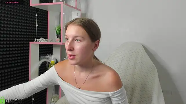 Xenia_paradise live cam on StripChat