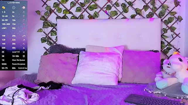 HannahRivers live cam on StripChat