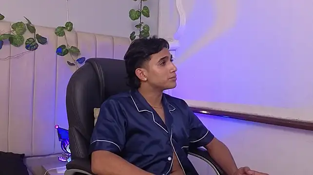 liam_ossa live sex cam