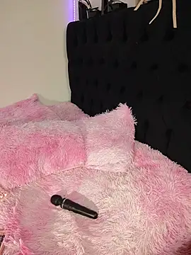 KiimKata_xxx live cam on StripChat