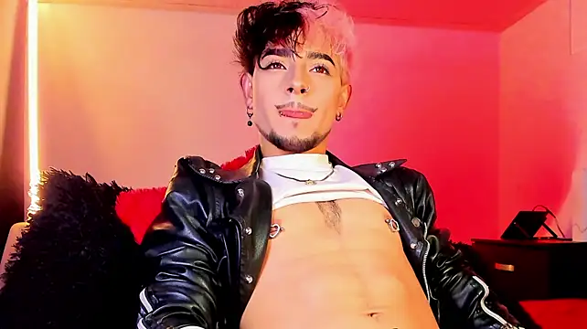 Dominik_Eclipse live cam on StripChat