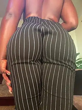 Fionnah8 live sex cam