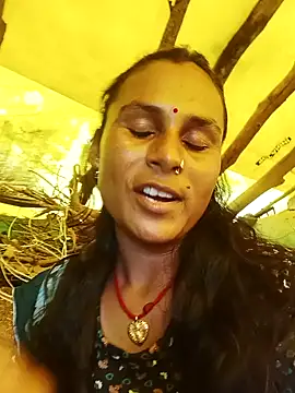 Cuty_priti live sex cam