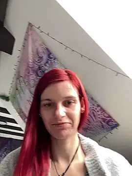 LeylaSquirtyBirty live sex cam