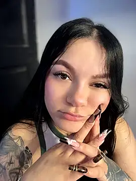 Megaan__More live cam on StripChat