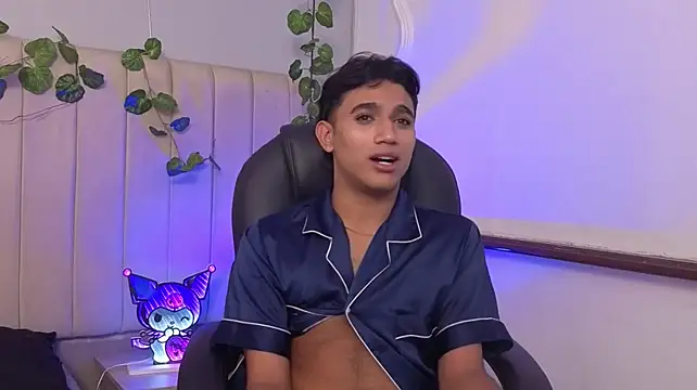 liam_ossa live cam on StripChat