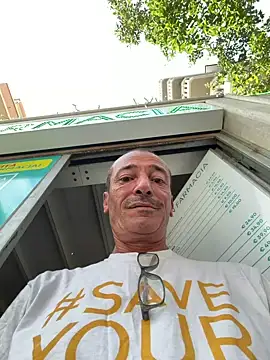 DEVILMAN66RM live sex cam