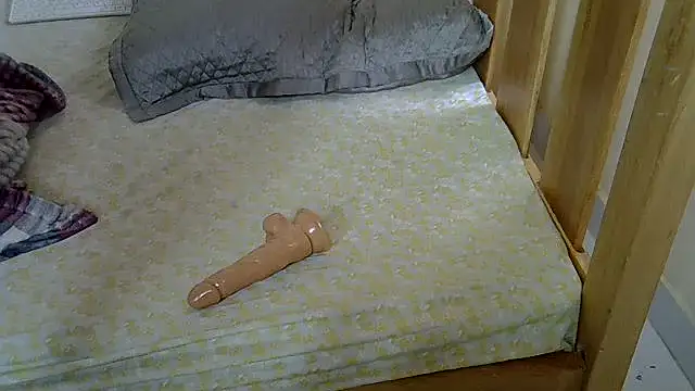 sweetronette live cam on StripChat