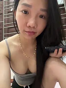 Anna0028 live cam on StripChat