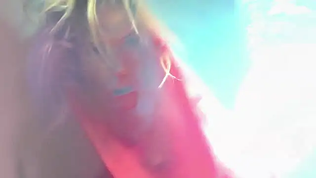 TgirlBrat live cam on StripChat