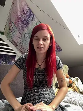 LeylaSquirtyBirty live sex cam