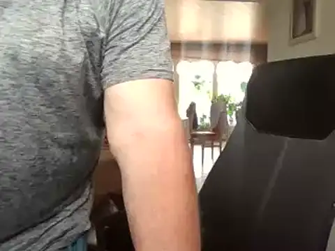 Nobbie444 live sex cam