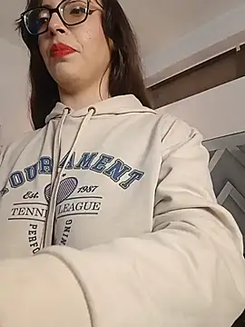 Rossi_ss1 live cam on StripChat