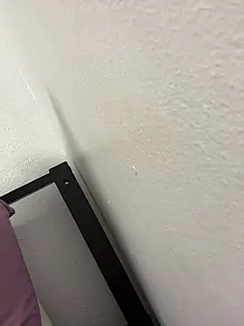 Naughty_wife69 live cam on StripChat