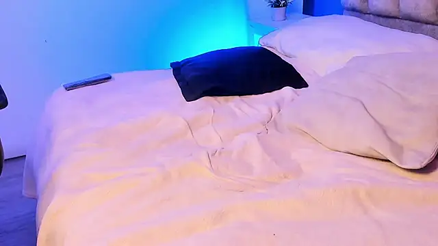 Ameliia_evans live cam on StripChat
