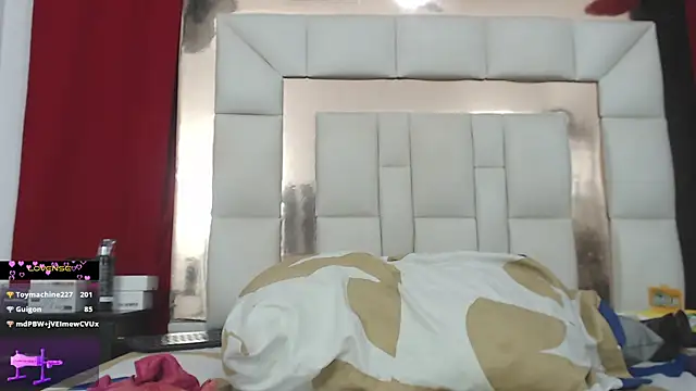 candyrojas live cam on StripChat