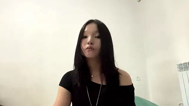 KitArmelin live cam on StripChat