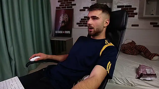 KyloEast live sex cam