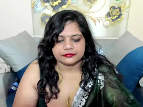 misssoniya3 live cam on StripChat