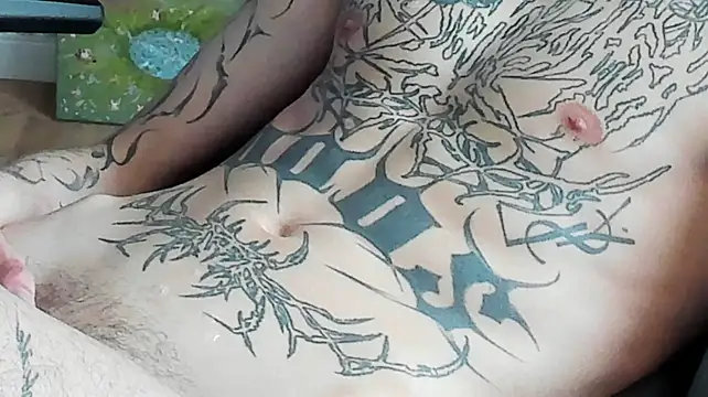 Original_Oliverrgroove live sex cam