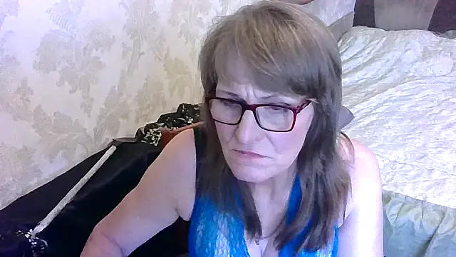 Manulenok live sex cam